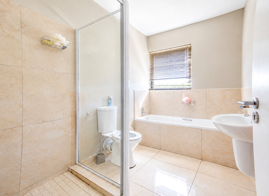 3 Bedroom Property for Sale in Nahoon Valley Park Eastern Cape